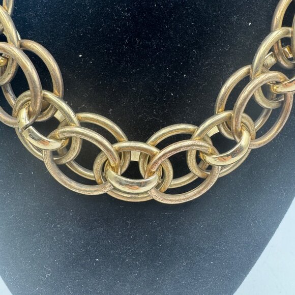 Gold Tone Chunky Circular Link Necklace Adjustable Clasp Lightweight - Picture 2 of 4